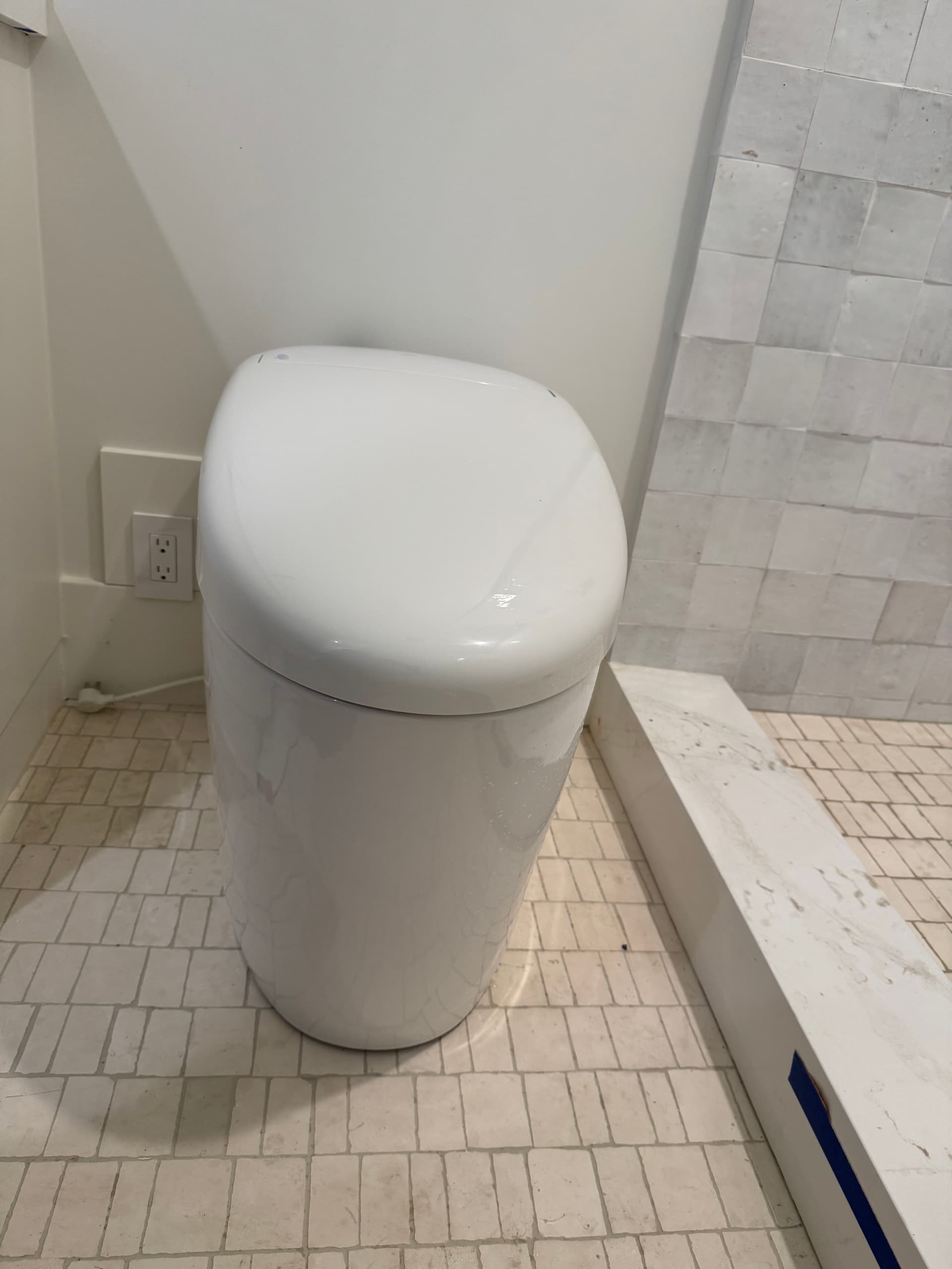 Gallery photos for Modern Bathroom Upgrade with Gold Accents: Image #2