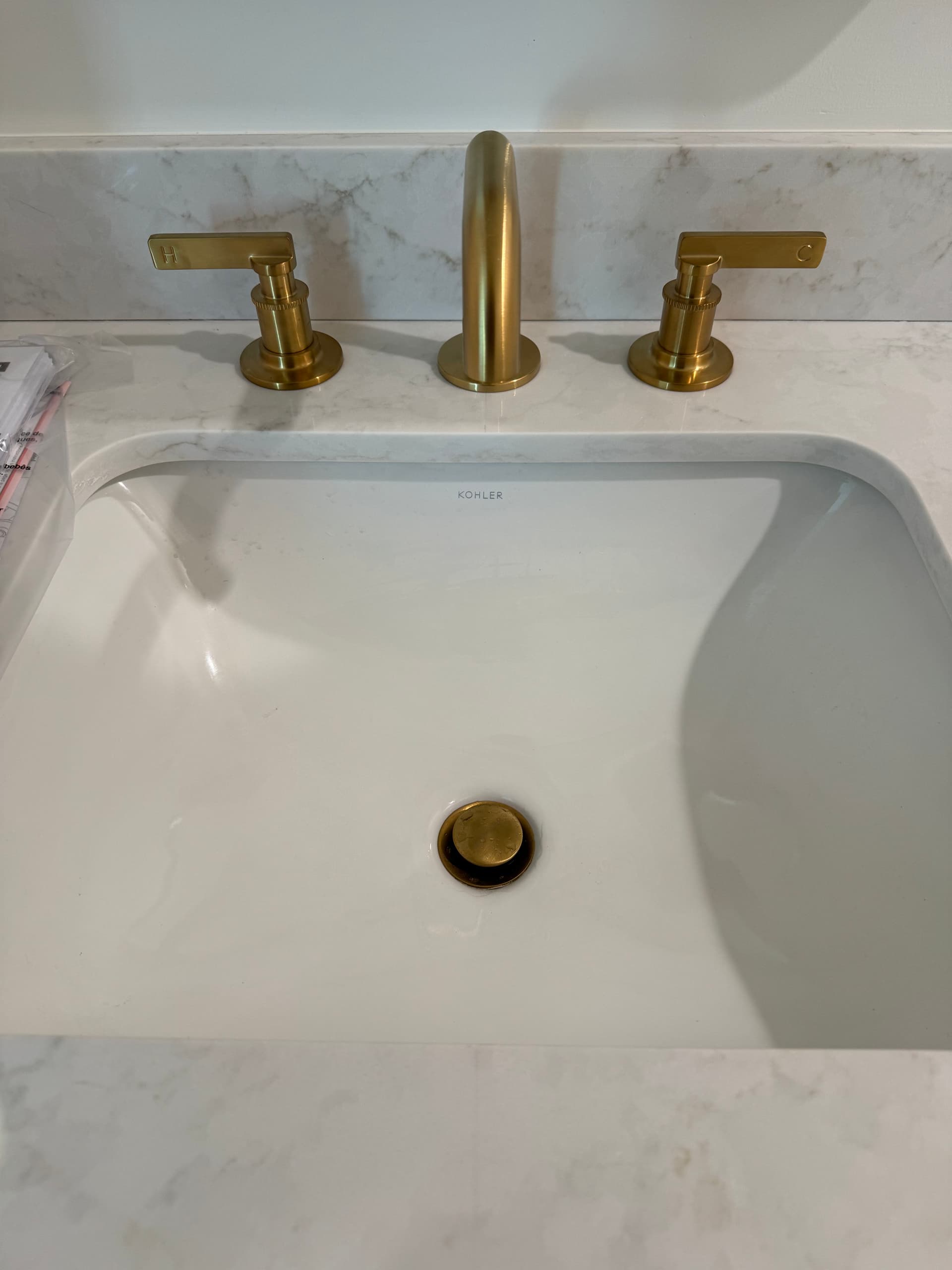 Stunning Bathroom Remodel - Featuring Sleek Fixtures and Innovative Design