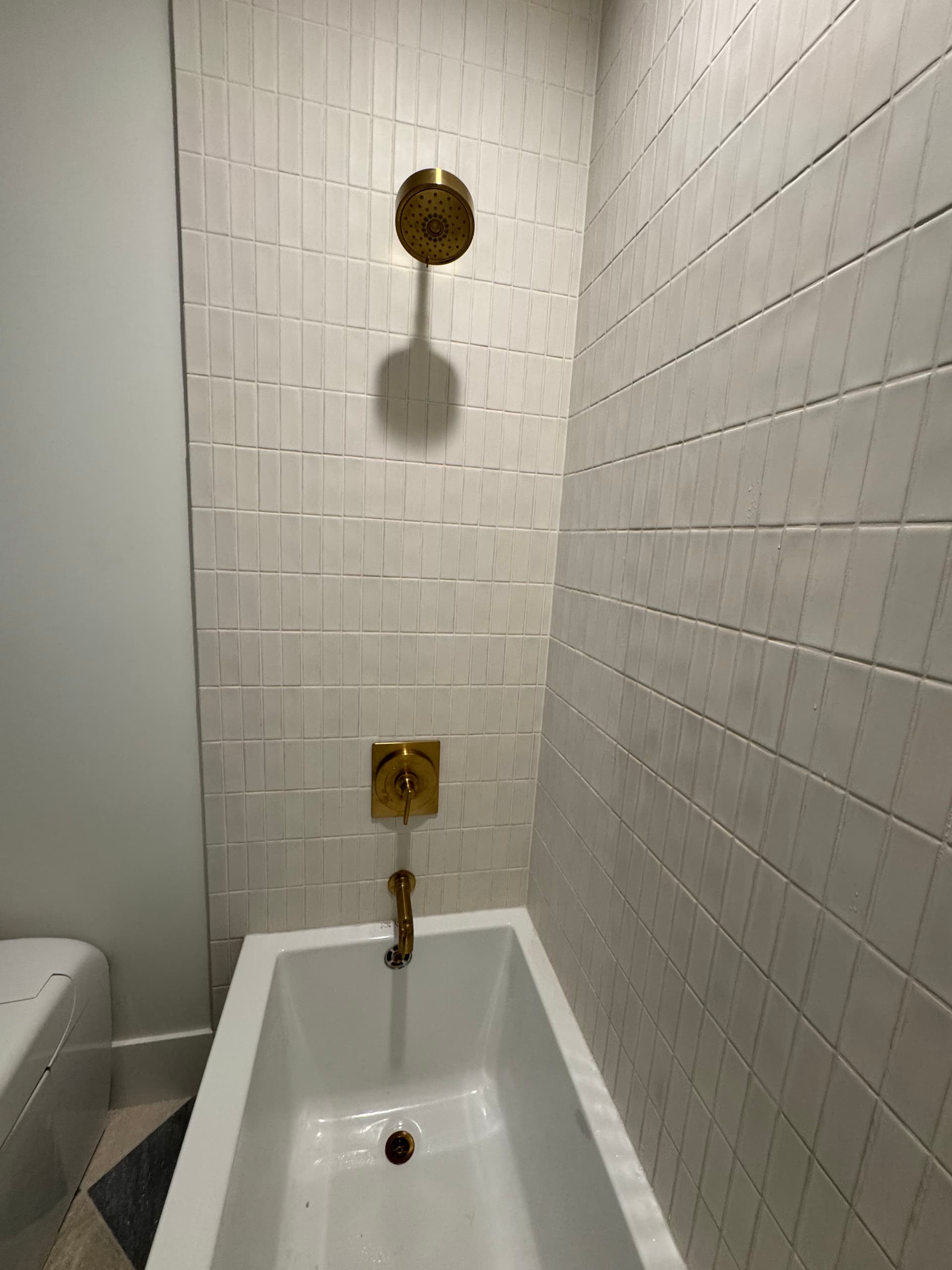 Gallery photos for Stunning Bathroom Remodel - Featuring Sleek Fixtures and Innovative Design: Image #9